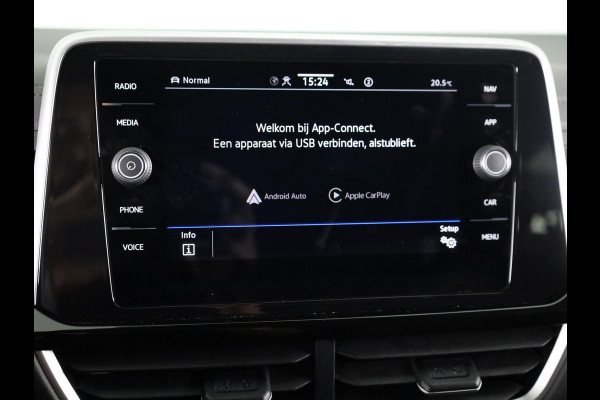 Volkswagen T-Roc 1.5 TSI R-Line 150 PK | Automaat (DSG) | Parkeersensoren Led | Keyless entry