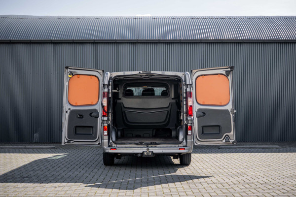 Opel Vivaro 1.6 CDTI L2H1 | 125PK | DC 6-Zits | Camera | Cruise | Airco | Trekhaak