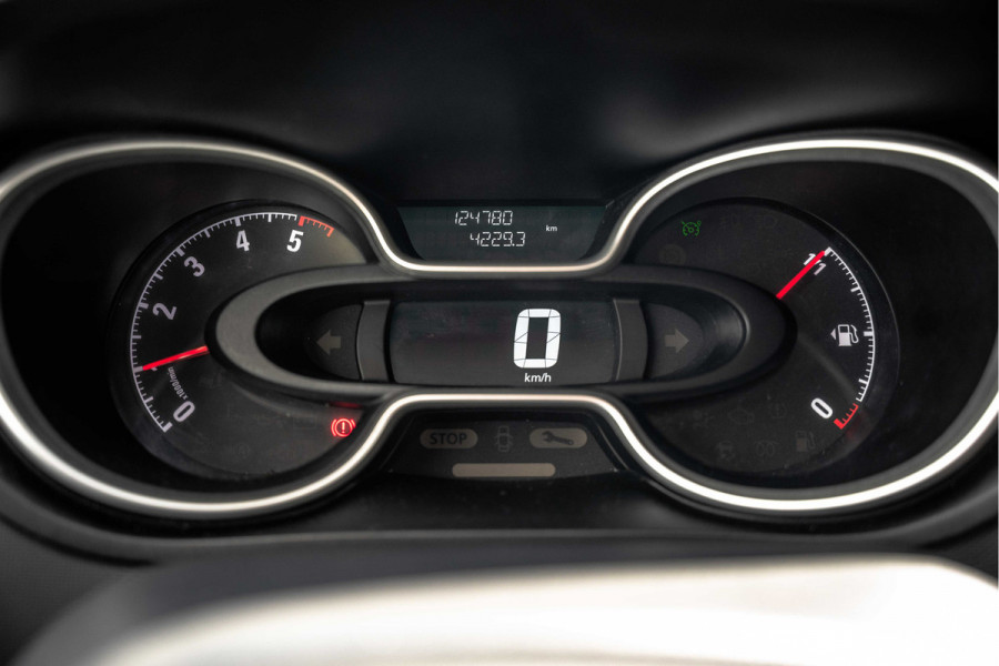 Opel Vivaro 1.6 CDTI L2H1 | 125PK | DC 6-Zits | Camera | Cruise | Airco | Trekhaak