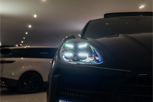 Porsche Macan 3.0 S 354PK | Pano | Matrix | Luchtvering | Sportuitlaat | Stoelverwarming & Koeling | 12 MND Garantie
