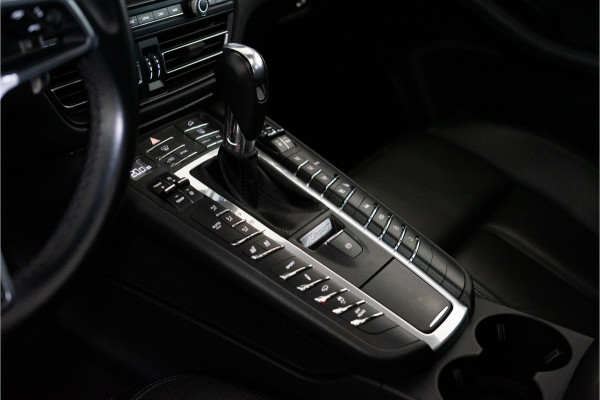 Porsche Macan 3.0 S 354PK | Pano | Matrix | Luchtvering | Sportuitlaat | Stoelverwarming & Koeling | 12 MND Garantie
