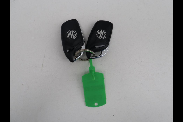 MG 3 1.5 Hybrid+ Luxury | Automaat | Stoelverwarming | LED | Stuurwielverwarming | Navigatie | 360 Camera | Keyless Start |