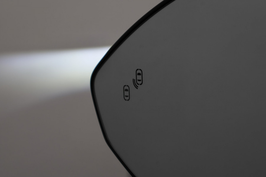 Lynk & Co 08 1.5 More Panoramadak, H&K Sound, ACC, 360° Camera, Ventilatie/Massage Stoelen, DAB, 21''