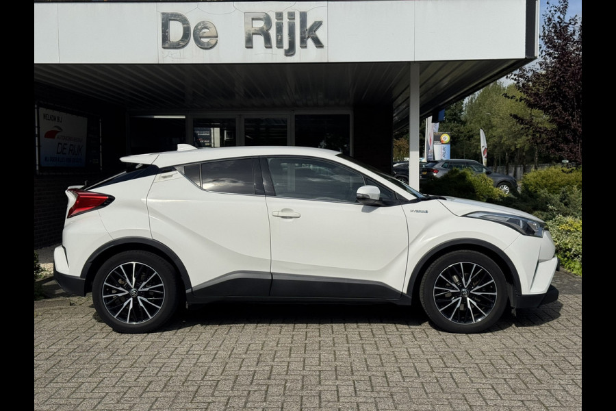 Toyota C-HR 1.8 Hybrid Dynamic | Trekhaak afn., Navi, Camera, Stoelverw., Adapt. Cruise | Dealeronderhouden | NAP |