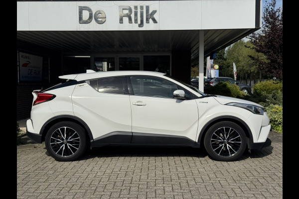 Toyota C-HR 1.8 Hybrid Dynamic | Trekhaak afn., Navi, Camera, Stoelverw., Adapt. Cruise | Dealeronderhouden | NAP |