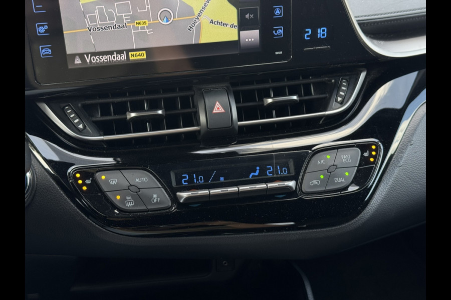Toyota C-HR 1.8 Hybrid Dynamic | Trekhaak afn., Navi, Camera, Stoelverw., Adapt. Cruise | Dealeronderhouden | NAP |