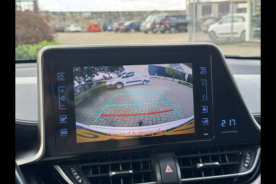 Toyota C-HR 1.8 Hybrid Dynamic | Trekhaak afn., Navi, Camera, Stoelverw., Adapt. Cruise | Dealeronderhouden | NAP |