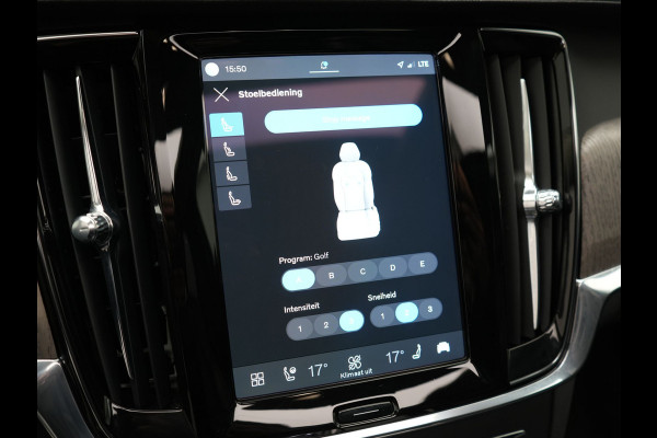 Volvo V90 T8 AWD Ultimate Bright LONG RANGE PHEV 350pk | Trekhaak Af Fabriek | Panodak | Adaptive Cruise | 360 Camera | Head Up | Lederen Sportstoelen Memory & Massage & Ventilatie | Bowers & Wilkins | Blis | Keyless | Stuur & Stoelen Verwarmd | Plug In Hybrid |