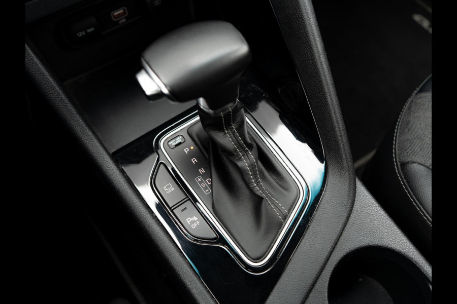 Kia Niro 1.6 GDi Hybrid DynamicLine | Navigatie | Achteruitrijcamera | Climate control |