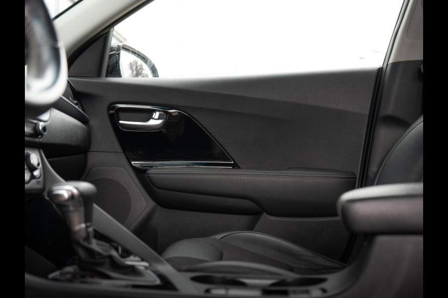 Kia Niro 1.6 GDi Hybrid DynamicLine | Navigatie | Achteruitrijcamera | Climate control |
