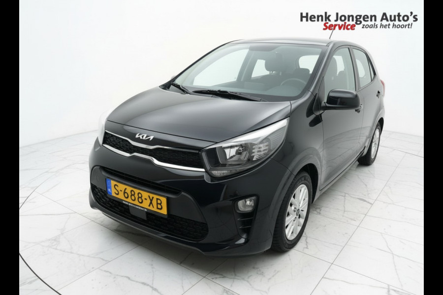 Kia Picanto 1.0 DPi DynamicLine uit 2023 “Sinds 1970 | 5.000+ reviews | Score 9,5 | Service zoals ’t hoort” Henk Jongen Auto's in Helmond,  al 50 jaar service zoals 't hoort!