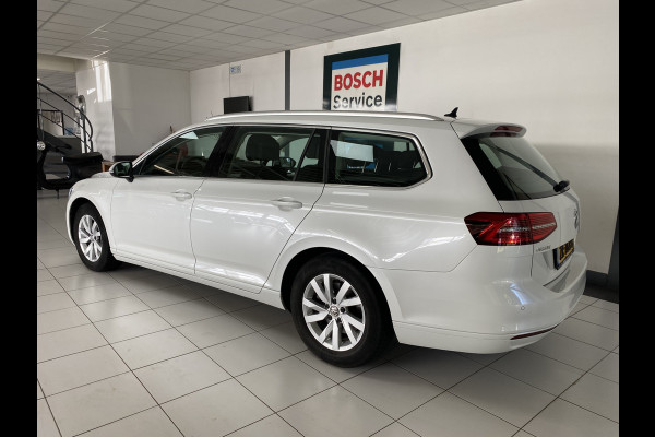 Volkswagen Passat Variant 1.5 TSI Comfortline Business stoelverwarming