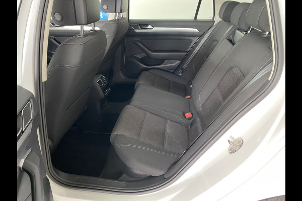 Volkswagen Passat Variant 1.5 TSI Comfortline Business stoelverwarming