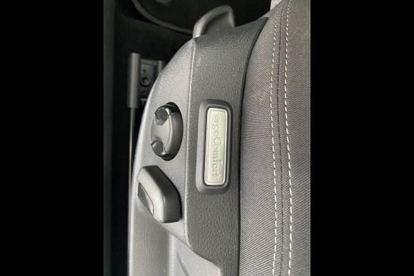 Volkswagen Passat Variant 1.5 TSI Comfortline Business stoelverwarming