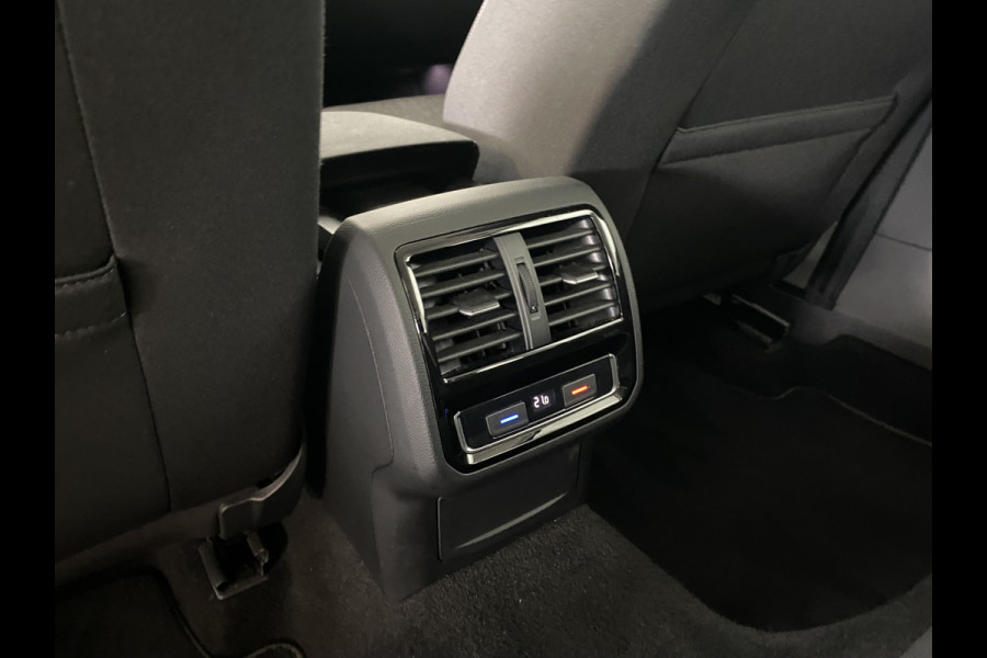 Volkswagen Passat Variant 1.5 TSI Comfortline Business stoelverwarming