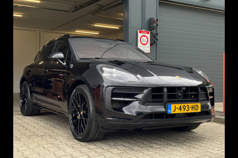 Porsche Macan 3.0 S / KERAMISCH / BURMESTER / 360 CAM / CARBON / 21 INCH / PANO / LUCHTVERING / TREKHAAK ELEKTR. / STOELVENT. !