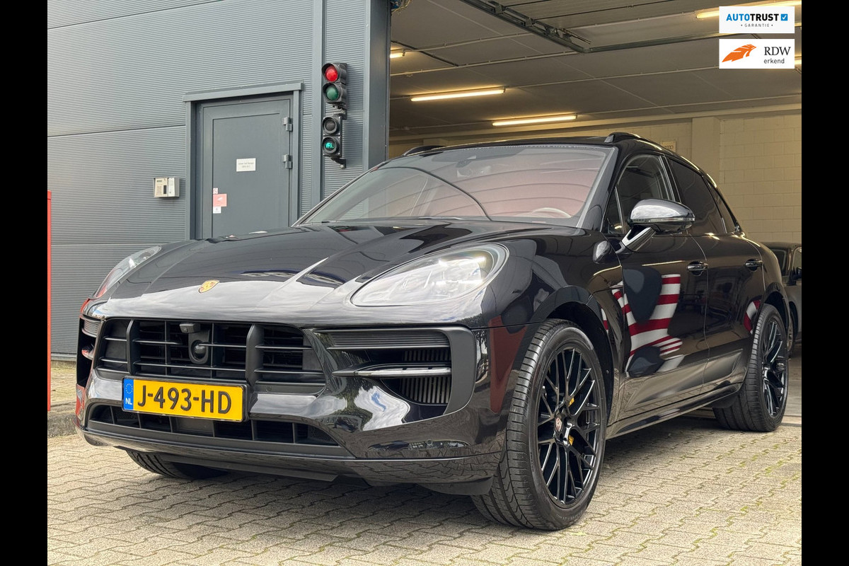 Porsche Macan 3.0 S / KERAMISCH / BURMESTER / 360 CAM / CARBON / 21 INCH / PANO / LUCHTVERING / TREKHAAK ELEKTR. / STOELVENT. !