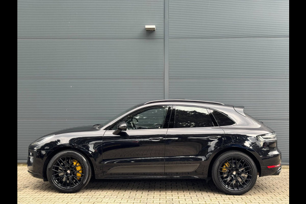 Porsche Macan 3.0 S / KERAMISCH / BURMESTER / 360 CAM / CARBON / 21 INCH / PANO / LUCHTVERING / TREKHAAK ELEKTR. / STOELVENT. !
