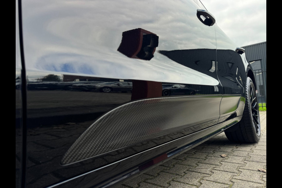 Porsche Macan 3.0 S / KERAMISCH / BURMESTER / 360 CAM / CARBON / 21 INCH / PANO / LUCHTVERING / TREKHAAK ELEKTR. / STOELVENT. !
