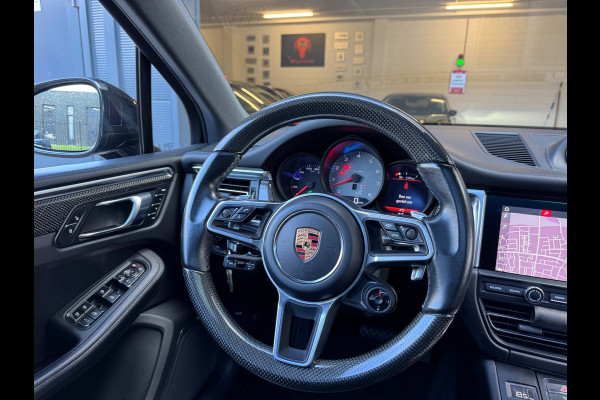 Porsche Macan 3.0 S / KERAMISCH / BURMESTER / 360 CAM / CARBON / 21 INCH / PANO / LUCHTVERING / TREKHAAK ELEKTR. / STOELVENT. !