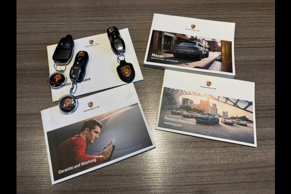 Porsche Macan 3.0 S / KERAMISCH / BURMESTER / 360 CAM / CARBON / 21 INCH / PANO / LUCHTVERING / TREKHAAK ELEKTR. / STOELVENT. !