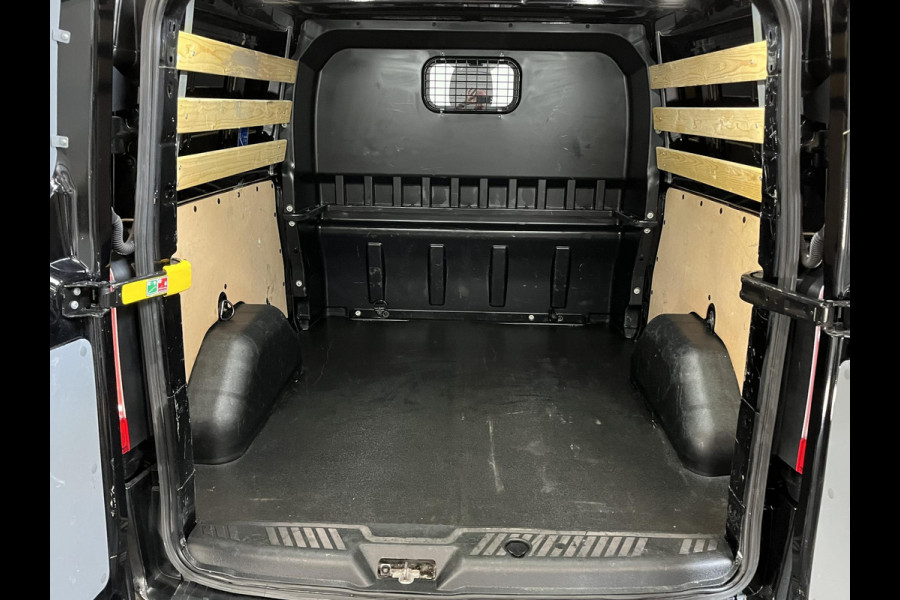 Ford Transit Custom 300 2.0 TDCI L2H1 Limited Dubbele cabine Navigatie Airco 2 Schuifdeuren Trekhaak Parkeersensoren Apple Carplay