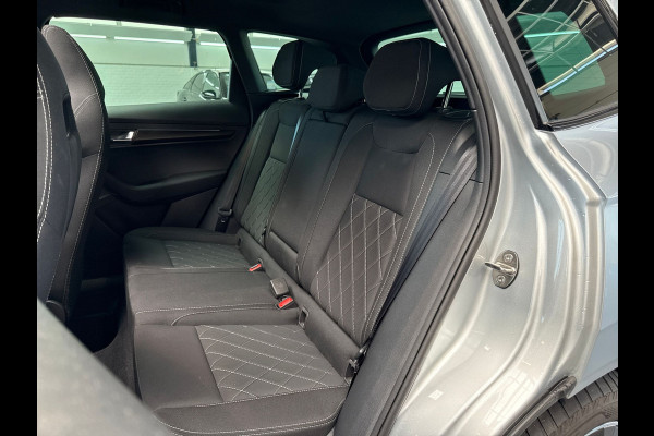 Škoda Karoq 1.5 TSI ACT Sportline Business