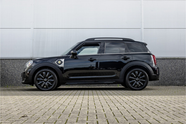 MINI Countryman 1.5 Cooper S E ALL4 Leder / Camera / 18 inch / Carplay
