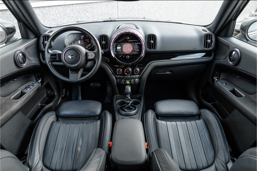 MINI Countryman 1.5 Cooper S E ALL4 Leder / Camera / 18 inch / Carplay