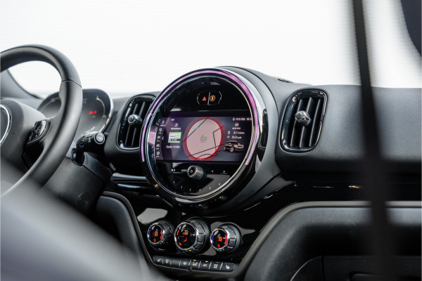 MINI Countryman 1.5 Cooper S E ALL4 Leder / Camera / 18 inch / Carplay