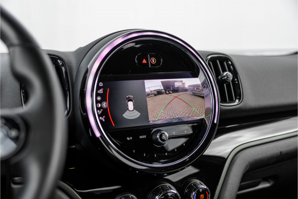 MINI Countryman 1.5 Cooper S E ALL4 Leder / Camera / 18 inch / Carplay