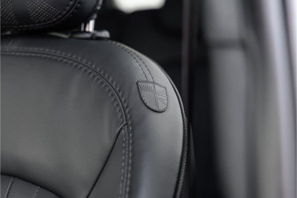 MINI Countryman 1.5 Cooper S E ALL4 Leder / Camera / 18 inch / Carplay