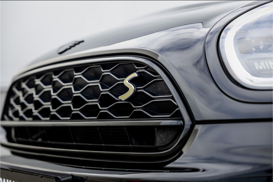 MINI Countryman 1.5 Cooper S E ALL4 Leder / Camera / 18 inch / Carplay