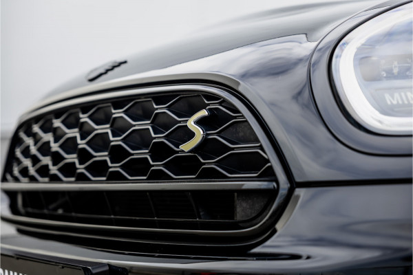 MINI Countryman 1.5 Cooper S E ALL4 Leder / Camera / 18 inch / Carplay