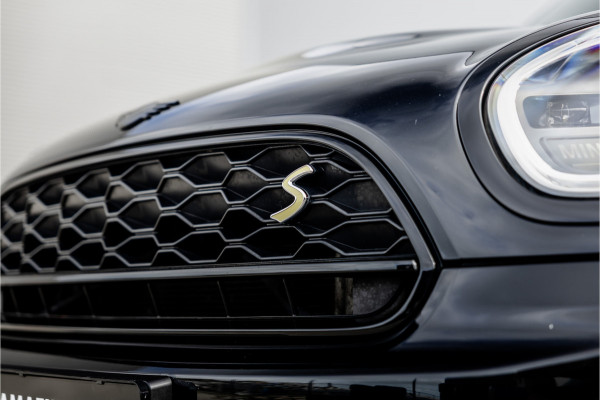 MINI Countryman 1.5 Cooper S E ALL4 Leder / Camera / 18 inch / Carplay