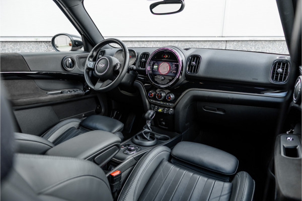 MINI Countryman 1.5 Cooper S E ALL4 Leder / Camera / 18 inch / Carplay