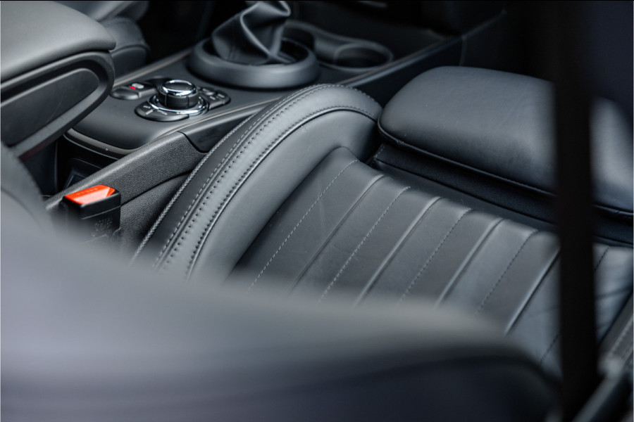 MINI Countryman 1.5 Cooper S E ALL4 Leder / Camera / 18 inch / Carplay