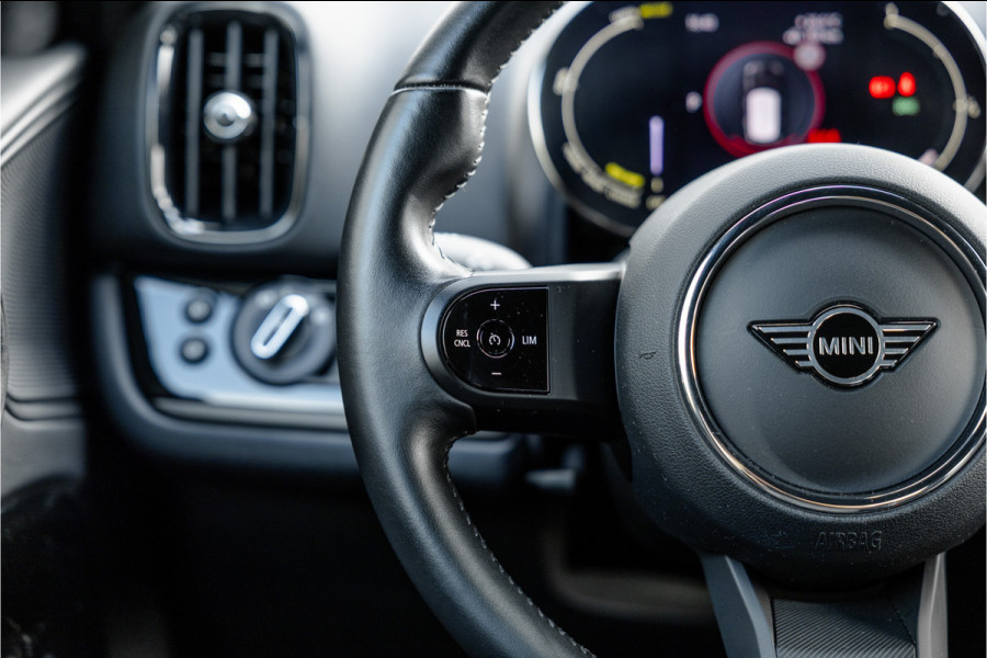 MINI Countryman 1.5 Cooper S E ALL4 Leder / Camera / 18 inch / Carplay