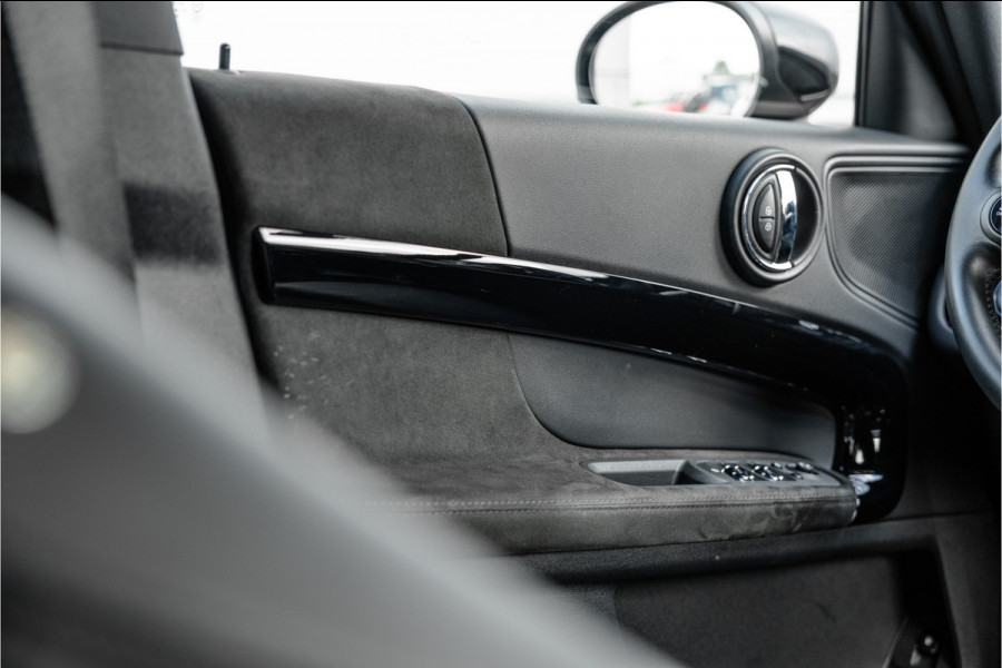 MINI Countryman 1.5 Cooper S E ALL4 Leder / Camera / 18 inch / Carplay