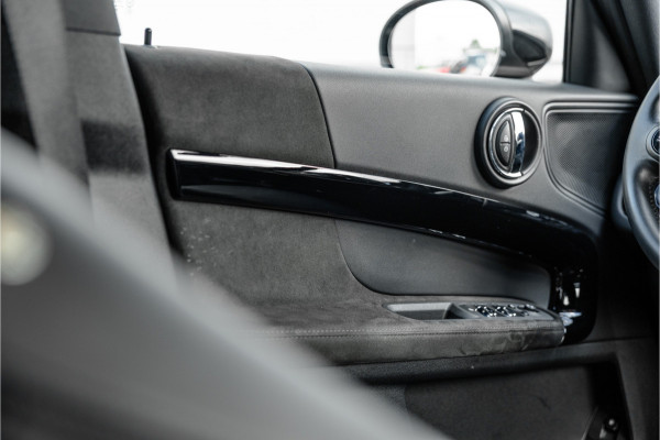 MINI Countryman 1.5 Cooper S E ALL4 Leder / Camera / 18 inch / Carplay