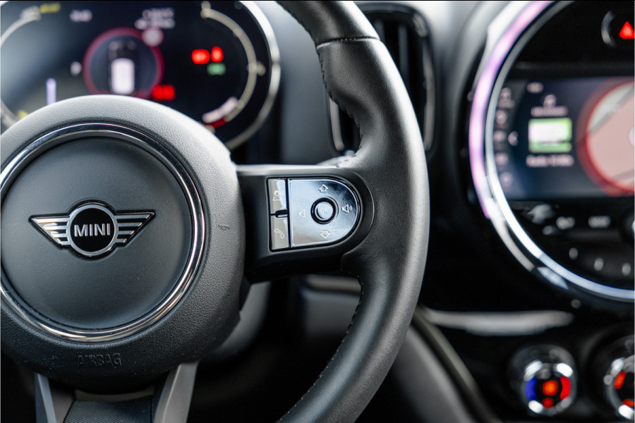 MINI Countryman 1.5 Cooper S E ALL4 Leder / Camera / 18 inch / Carplay