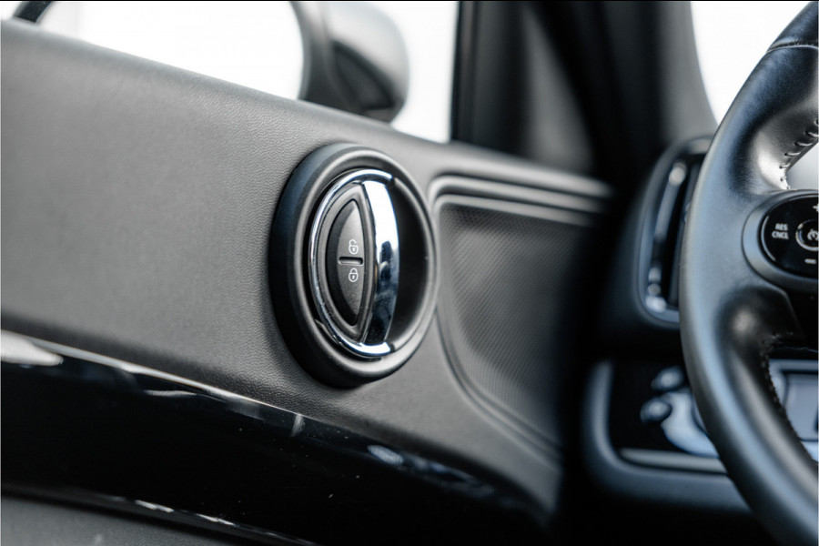 MINI Countryman 1.5 Cooper S E ALL4 Leder / Camera / 18 inch / Carplay