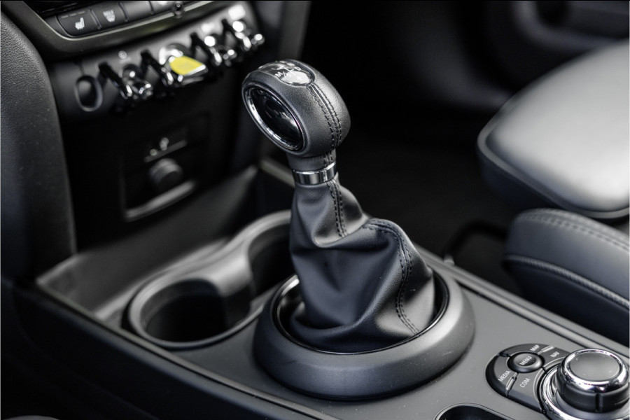 MINI Countryman 1.5 Cooper S E ALL4 Leder / Camera / 18 inch / Carplay