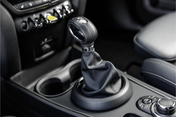 MINI Countryman 1.5 Cooper S E ALL4 Leder / Camera / 18 inch / Carplay