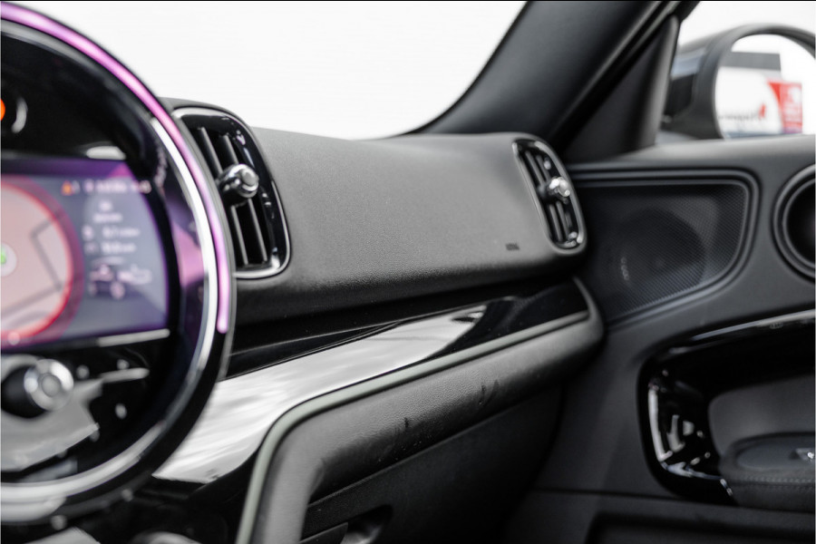 MINI Countryman 1.5 Cooper S E ALL4 Leder / Camera / 18 inch / Carplay