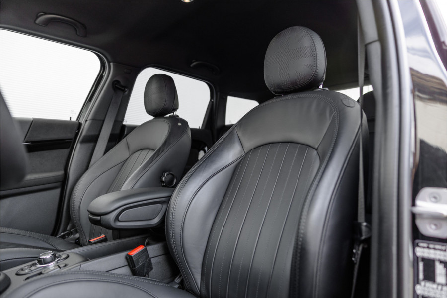 MINI Countryman 1.5 Cooper S E ALL4 Leder / Camera / 18 inch / Carplay
