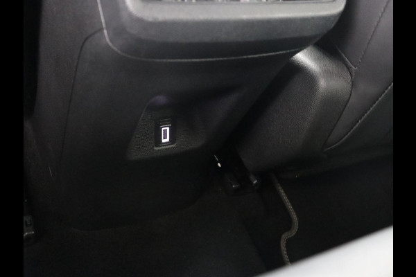 Citroën C5 Aircross 1.6 Plug-in Hybrid 225 Business Plus | SOH 98.5% | Leder | Cruise control | Camera | Stoelverwarming | Carplay | Stoelverwarming | Dodehoek detectie | Full LED |