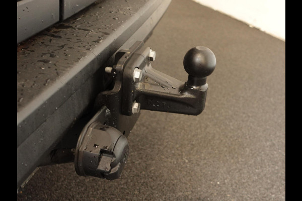 Volkswagen Crafter 2.0 TDI 177pk Automaat L3H3 / L2H2 Highline Airco Apple Carplay Adaptive Cruise Control Camera Trekhaak