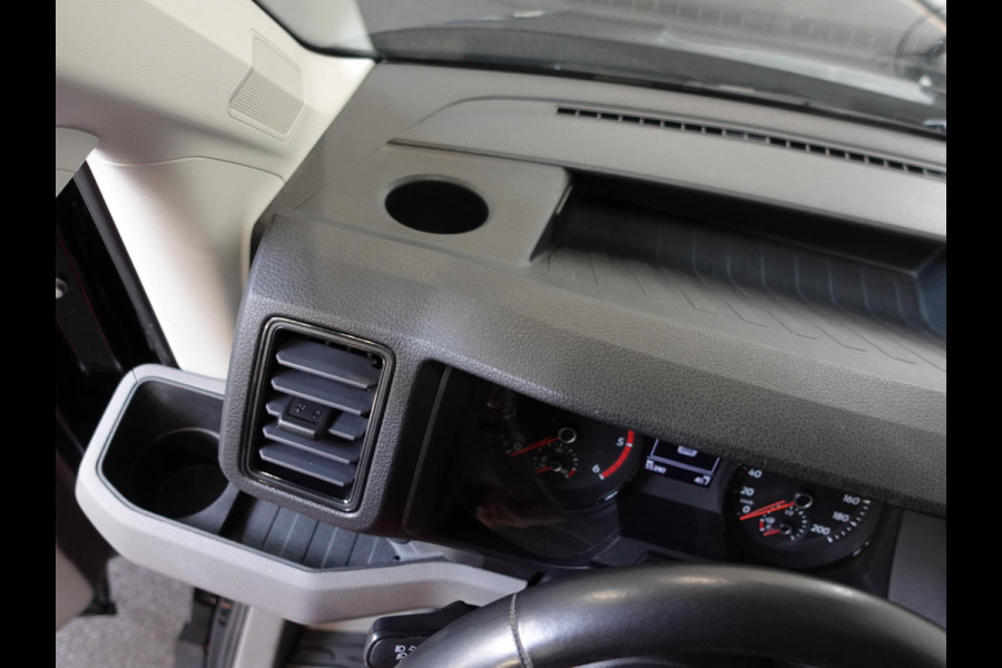 Volkswagen Crafter 2.0 TDI 177pk Automaat L3H3 / L2H2 Highline Airco Apple Carplay Adaptive Cruise Control Camera Trekhaak