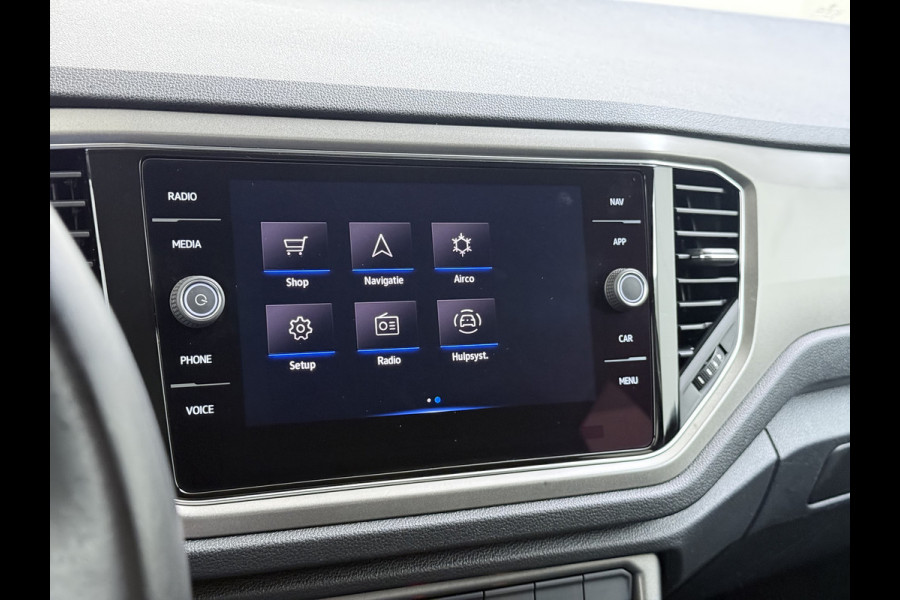Volkswagen T-Roc 1.5TSI 150PK Sport Adap.Cruise Two Tone lak Navi Camera Stoelverwarming Apple Carplay Android Auto Privacy Glas Led Lmv Isofix Bluetooth Pdc